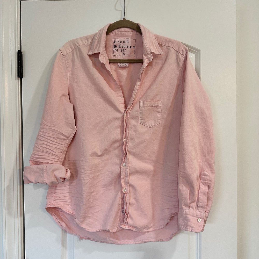 Frank & Eileen “Eileen” Light Pink denim Button-Down Shirt